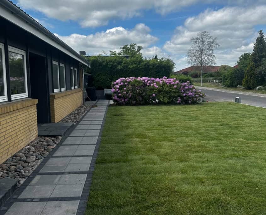 Anlægsgartner i Farum hjælper med anlæg af have og flisebelægning